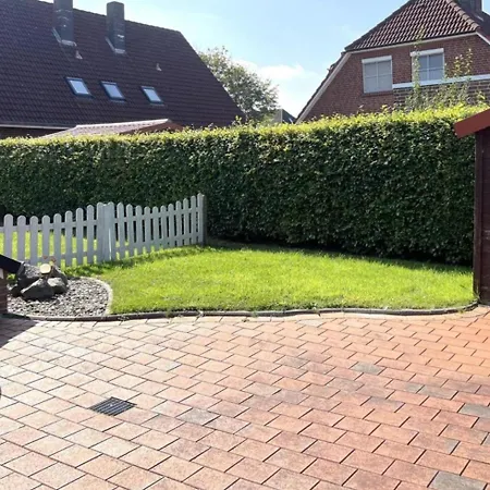 Апартаменты Haus Friesenliebe *